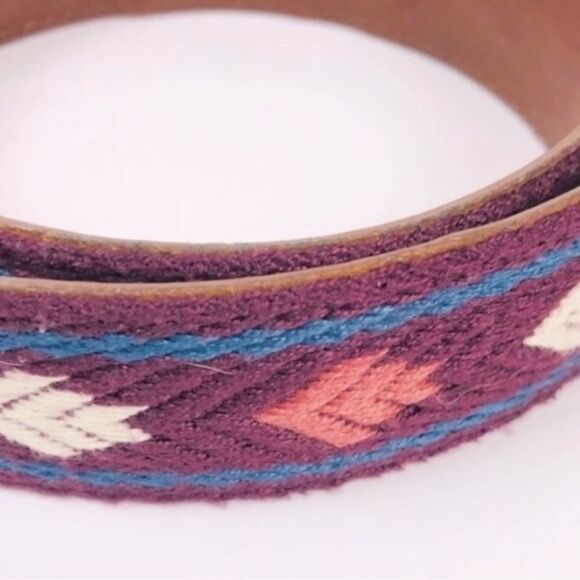 American Eagle Belt Boho Embroidered Size XS - Picture 3 of 5